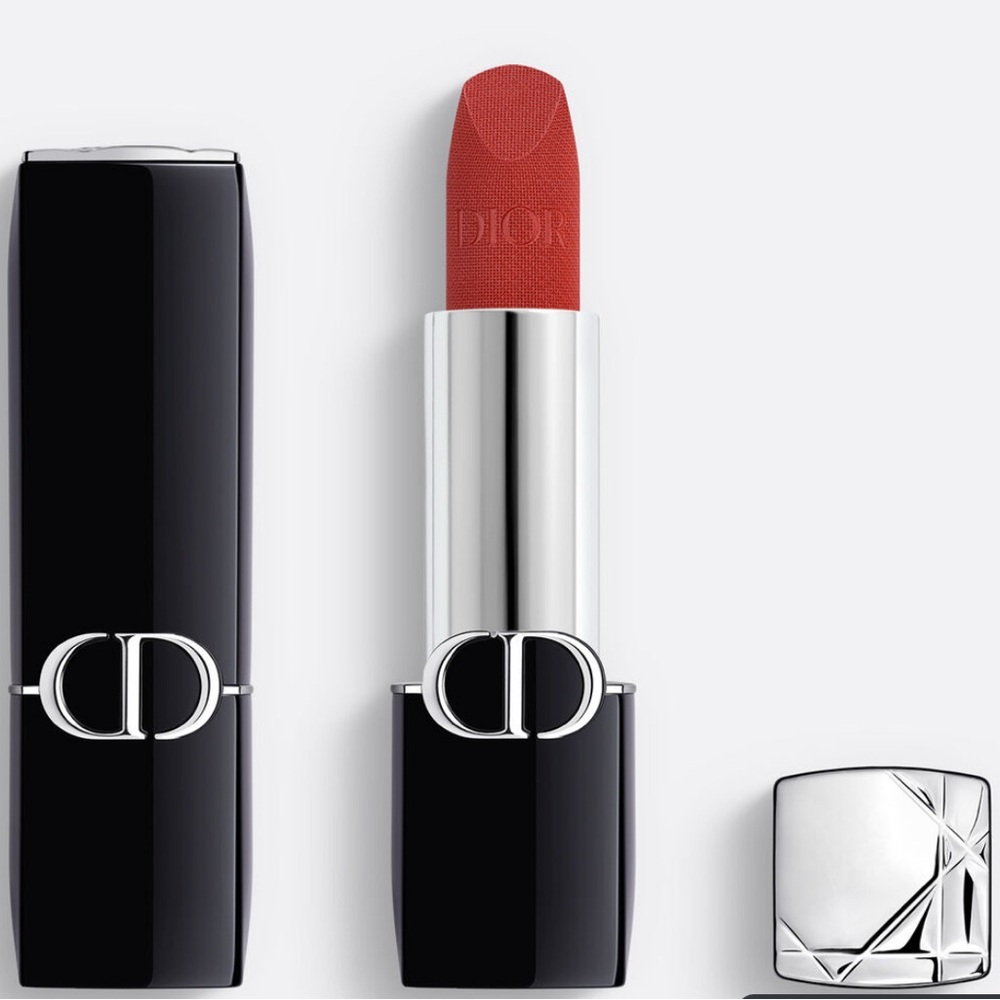 🆕 NWOB Dior Red Lipstick Matte Finish Elegant Design (full size)
